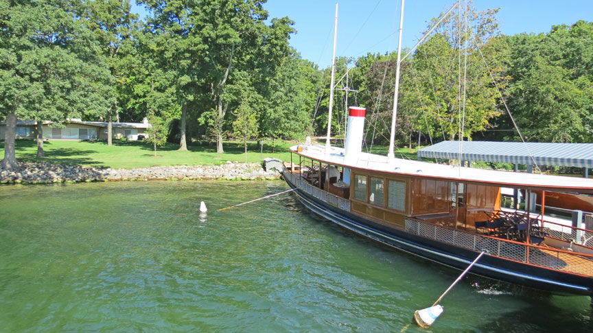 lake geneva postal boat tour mail boat on lake geneva wisconsin travel photos by lake geneva postal boat tour mail boat on lake geneva wisconsin travel photos by
